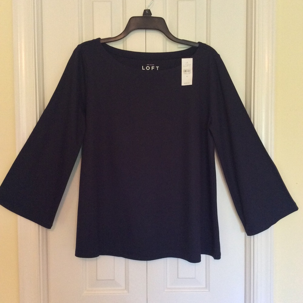 Ann Taylor LOFT - Navy boatneck tee.